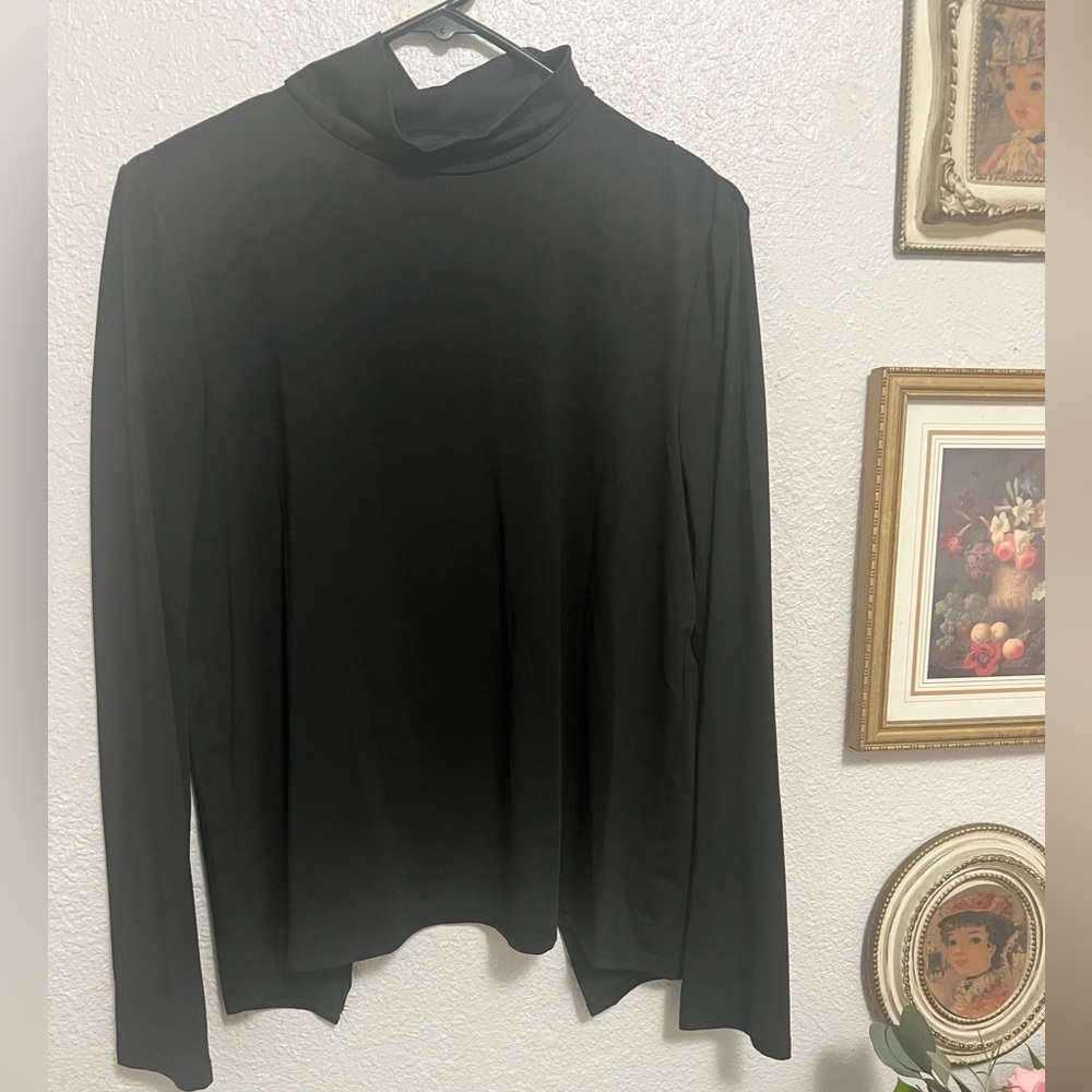Sexy Open back turtle neck. Size Large